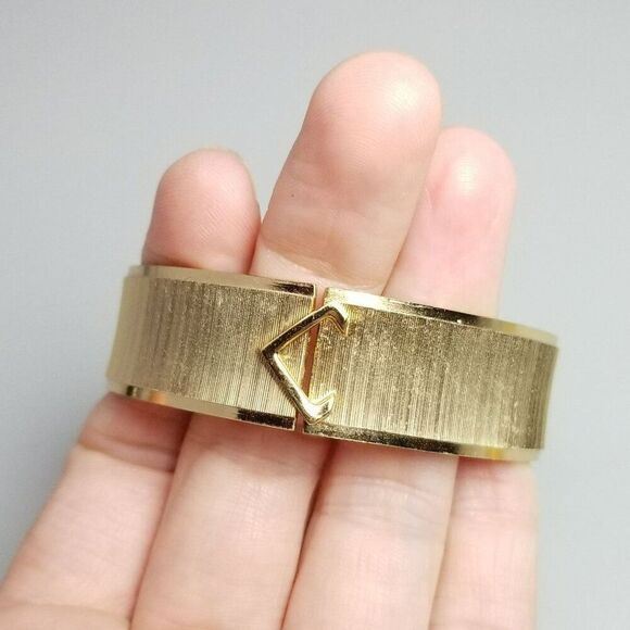 Vintage Napier Gold Tone Oval Shape Hinged Bangle Bracelet, Retro Signed - Picture 3 of 9